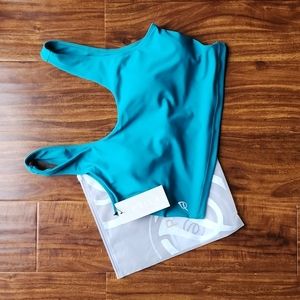 NWT - P'tula The Faith Crop Top - Size L